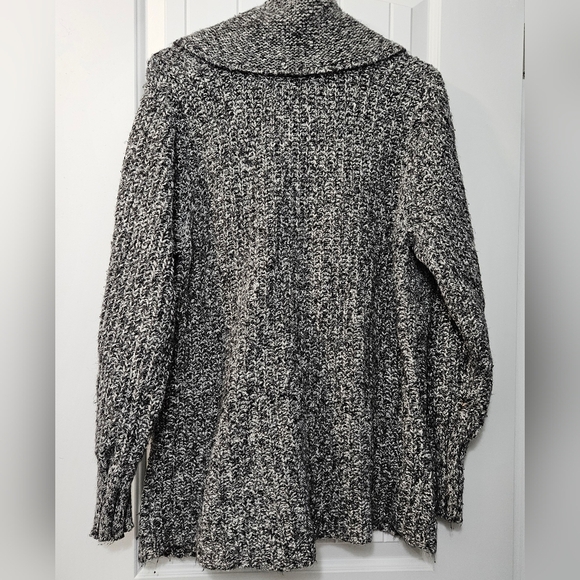 DKNY Jeans Gray/Black Knit Women's Cardigan Plus Size 14/16 - Picture 2 of 5